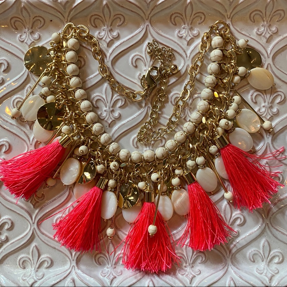 Lilly Pulitzer statement necklace